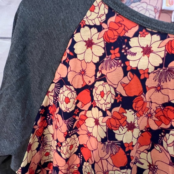 lularoe Randy md - Picture 2 of 4